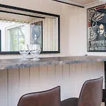 Luxury Retreat In Prázdninový dům *