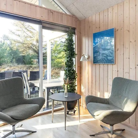 Holiday home Cccxx *
