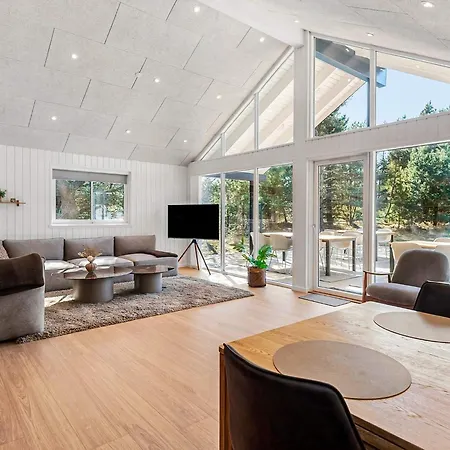 بيت للعطل Luxury Retreat In